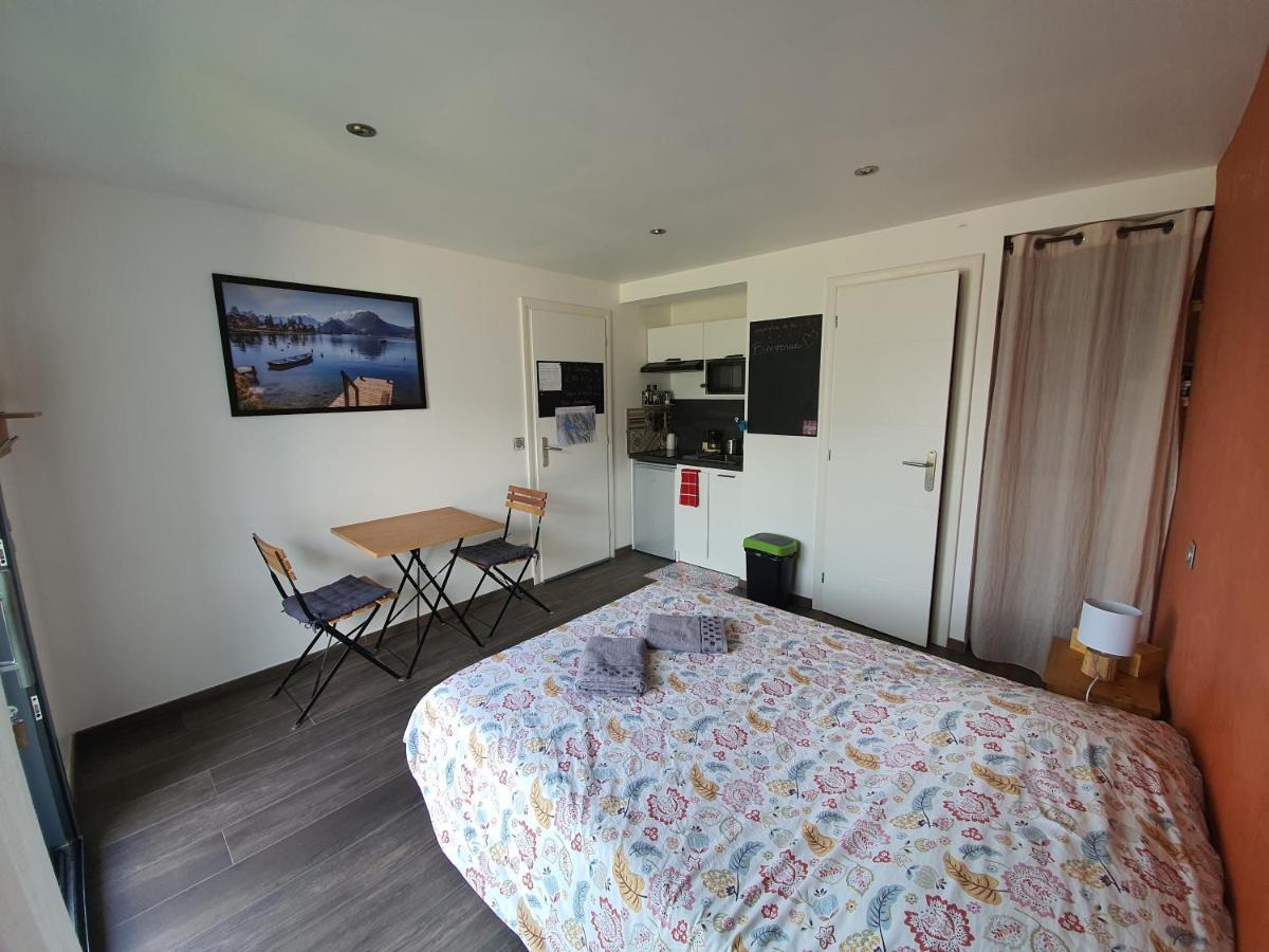Studio A La Campagne Au Bout Du Lac D'Annecy Doussard Ngoại thất bức ảnh